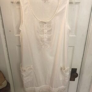 Mororero cotton embroidered dress